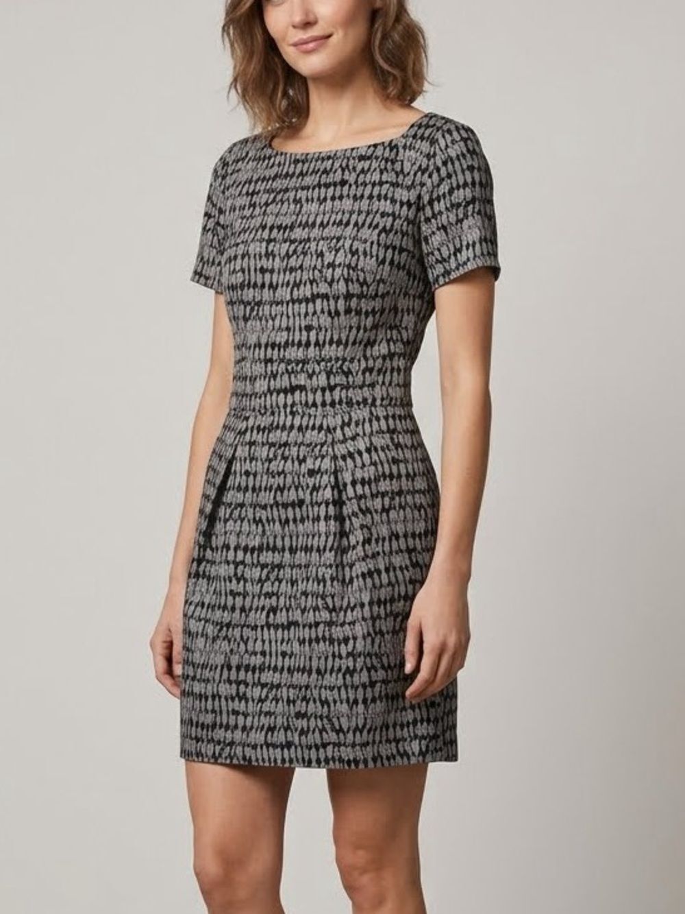 French Connection Brushstroke Mini Dress Size 0 Gray Black Pleated